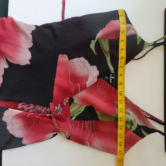 Lulu's maxi length wrap dress bold floral size Medium - Picture 6 of 12